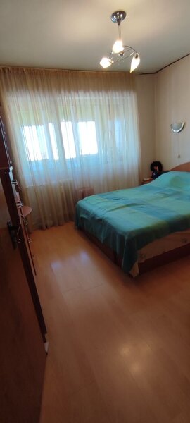 Obor - metrou  - vanzare ap. 3 camere