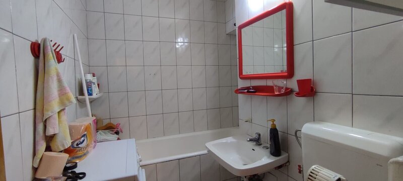 Obor - metrou  - vanzare ap. 3 camere