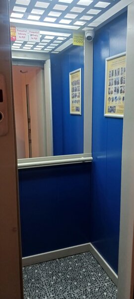 Obor - metrou  - vanzare ap. 3 camere