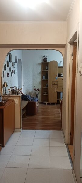 Obor - metrou  - vanzare ap. 3 camere